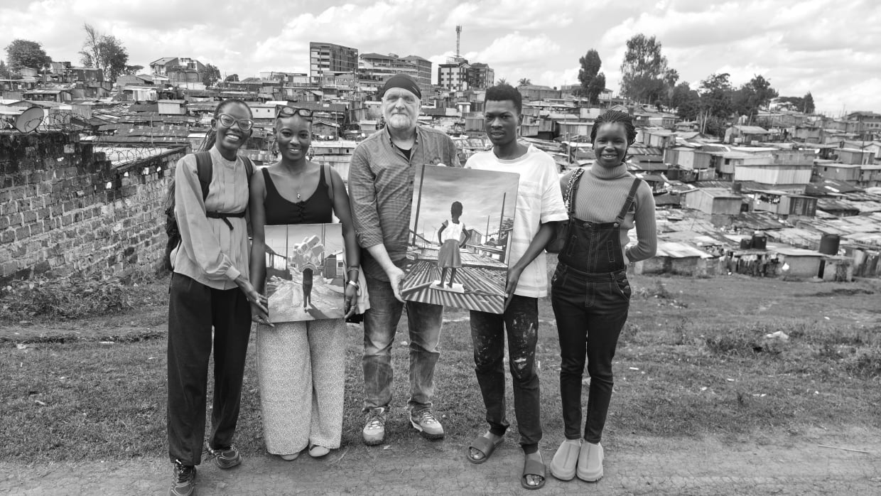 Wesley Osoro mit African Arts Gallery - afrikanische Kunst aus Kibera